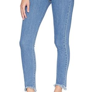 Levi’s High rise skinny jeans